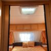Hobby 560 UFF bj.2005 met QUEENSBED, MOVER en VOORTENT - Afbeelding 18