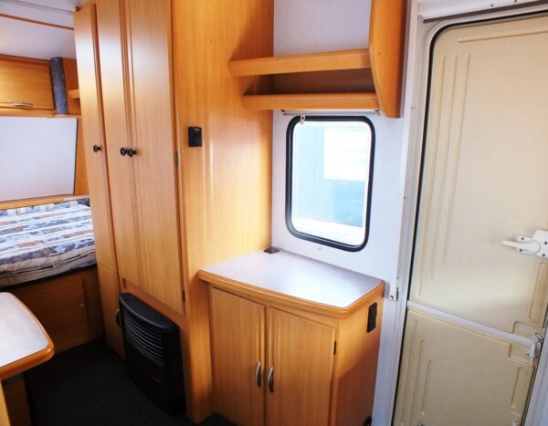 LMC Luxus 450 MD bj.2001, MOVER, VOORTENT - Afbeelding 21