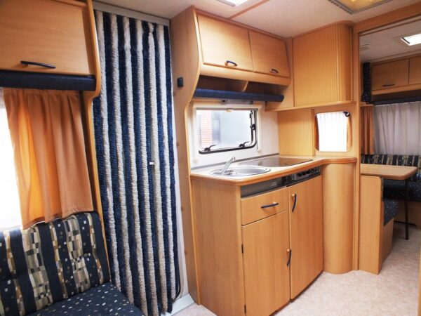 TEC Tour 530 TK bj.2002, 6 SLAAPPLAATSEN, ISABELLA VOORTENT - Afbeelding 14