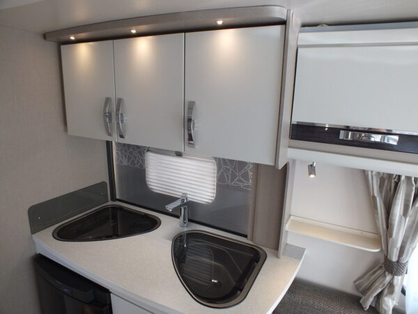SWIFT Mondial 420 SE bj.2017, MOVER, DOUCHE, VOORTENT - Afbeelding 14