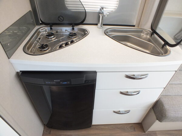 SWIFT Mondial 420 SE bj.2017, MOVER, DOUCHE, VOORTENT - Afbeelding 16