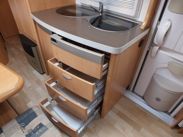 HOBBY De Luxe 500 KMFE bj.2008, STAPELBED, VOORTENT, MOVER - Afbeelding 19