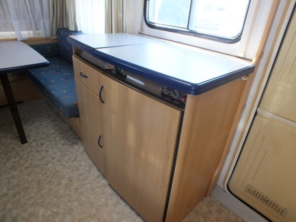TEC Tour Rubin 390 K1 bj.2000, met STAPELBED, VOORTENT - Afbeelding 17