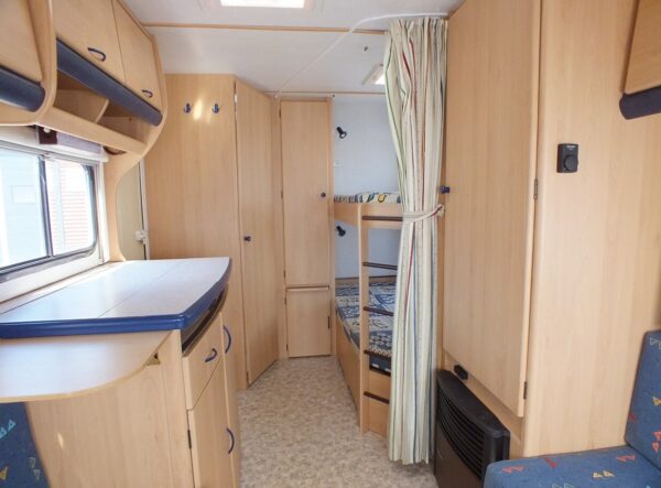 TEC Tour Rubin 390 K1 bj.2000, met STAPELBED, VOORTENT - Afbeelding 8