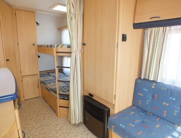 TEC Tour Rubin 390 K1 bj.2000, met STAPELBED, VOORTENT - Afbeelding 10