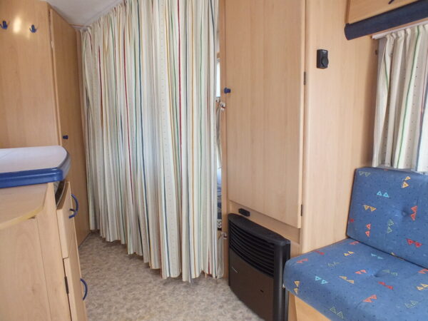 TEC Tour Rubin 390 K1 bj.2000, met STAPELBED, VOORTENT - Afbeelding 14
