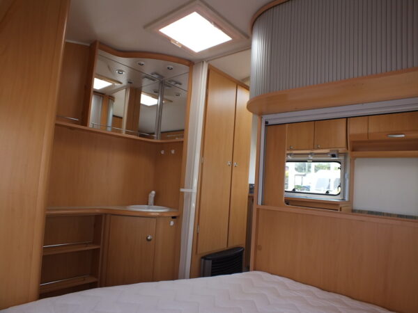 BEYERLAND Sprinter Sport 390 FB bj.2007, FRANS BED, VOORTENT - Afbeelding 17