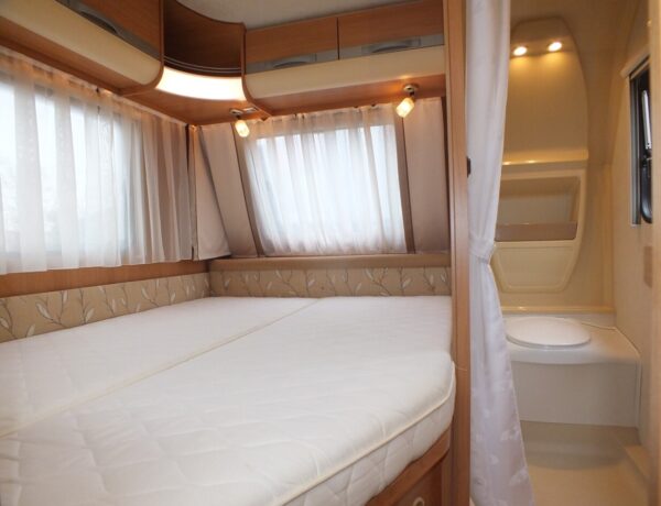 ADRIA Adora 462 PU bj.2010, MOVER, VOORTENT, DOUCHE - Afbeelding 10