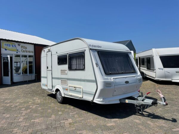 Hylander Vision 390 BJ. 1999 Met stapelbed en voortent