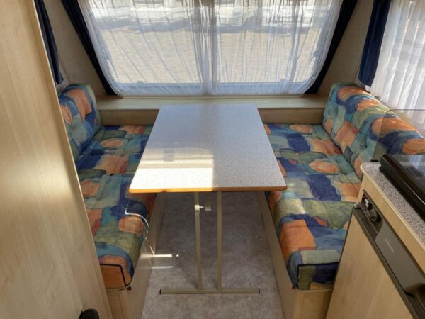 Hylander Vision 390 BJ. 1999 Met stapelbed en voortent - Afbeelding 23