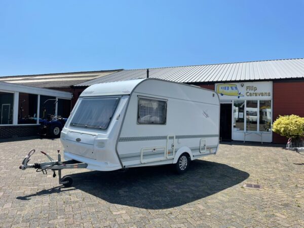 Hylander Vision 390 BJ. 1999 Met stapelbed en voortent - Afbeelding 3