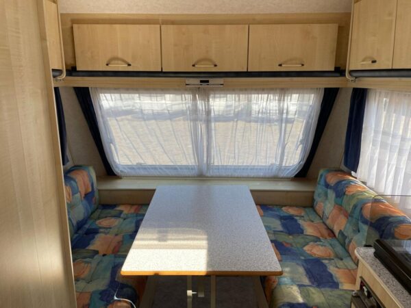 Hylander Vision 390 BJ. 1999 Met stapelbed en voortent - Afbeelding 17