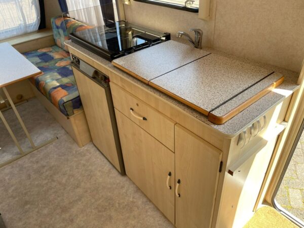 Hylander Vision 390 BJ. 1999 Met stapelbed en voortent - Afbeelding 16