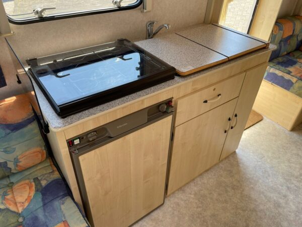 Hylander Vision 390 BJ. 1999 Met stapelbed en voortent - Afbeelding 15