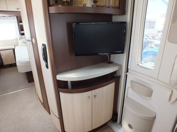 HOBBY Prestige 560 UL bj.2013, AIRCO, MOVER, CASSETTE LUIFEL - Afbeelding 25