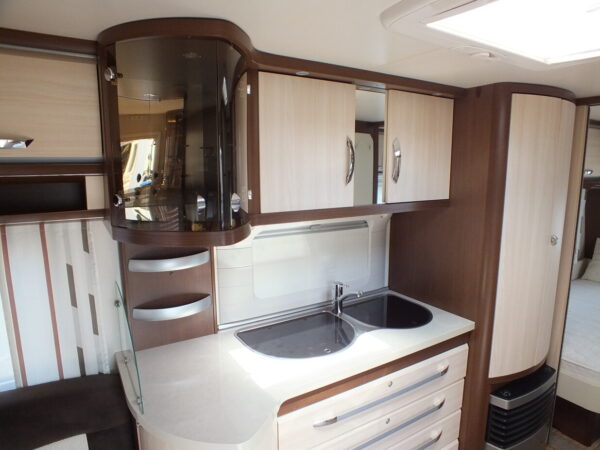 HOBBY Prestige 560 UL bj.2013, AIRCO, MOVER, CASSETTE LUIFEL - Afbeelding 14