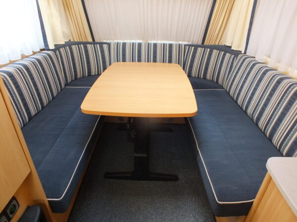 DETHLEFFS Camper 395 HK bj.2007, met DOREMA VOORTENT - Afbeelding 7