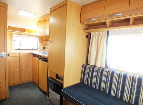 DETHLEFFS Camper 395 HK bj.2007, met DOREMA VOORTENT - Afbeelding 9
