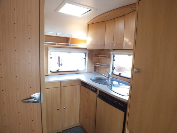 DETHLEFFS Camper 395 HK bj.2007, met DOREMA VOORTENT - Afbeelding 10