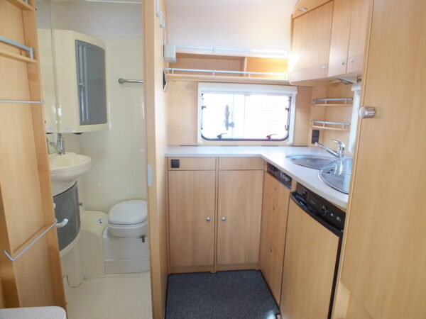 DETHLEFFS Camper 395 HK bj.2007, met DOREMA VOORTENT - Afbeelding 15