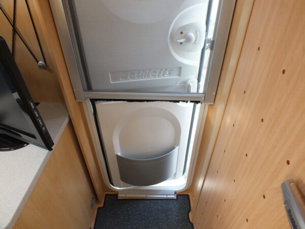 DETHLEFFS Camper 395 HK bj.2007, met DOREMA VOORTENT - Afbeelding 26