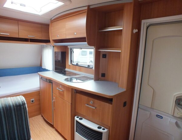 KNAUS Sport 420 QD bj.2011, met TRUMA MOVER, VOORTENT - Afbeelding 9