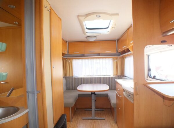 ERIBA-HYMER Living 465 bj.2005, met AIRCO, MOVER, VOORTENT - Afbeelding 5