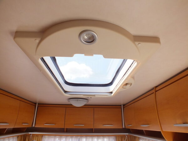 ERIBA-HYMER Living 465 bj.2005, met AIRCO, MOVER, VOORTENT - Afbeelding 24