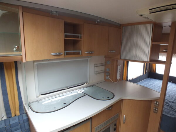 KNAUS Sudwind 500 FU bj.2006, met MOVER, AIRCO, VOORTENT - Afbeelding 13