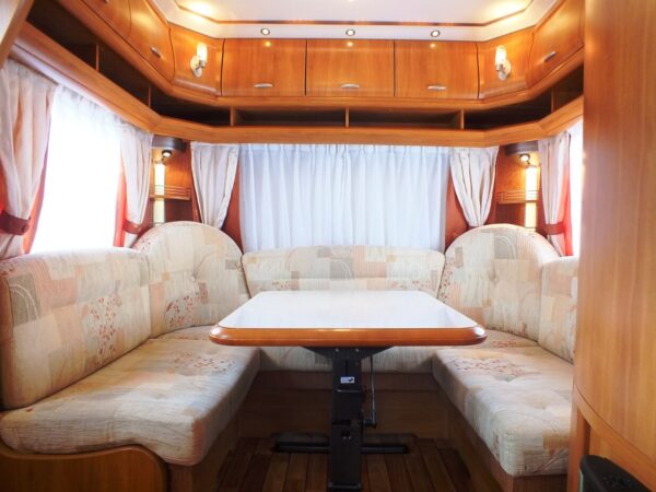 HOBBY Excellent 540 UFF bj.2007, met AIRCO, MOVER, QUEENSBED - Afbeelding 6
