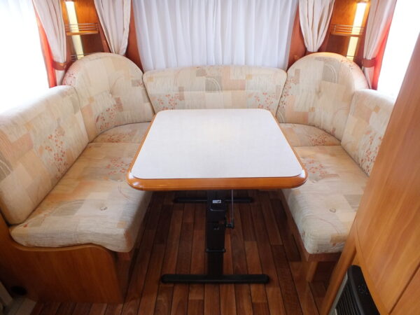 HOBBY Excellent 540 UFF bj.2007, met AIRCO, MOVER, QUEENSBED - Afbeelding 7