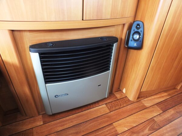 HOBBY Excellent 540 UFF bj.2007, met AIRCO, MOVER, QUEENSBED - Afbeelding 23