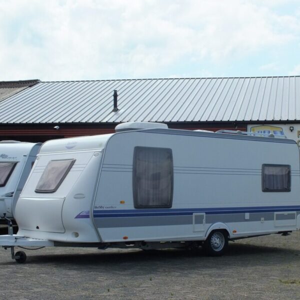 HOBBY Excellent 540 UFF bj.2007, met AIRCO, MOVER, QUEENSBED