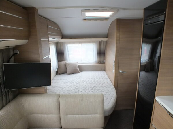 ADRIA Adora 613 PK bj.2016, 8 SLAAPPLAATSEN, MOVER, ALDE, DOUCHE, VOORTENT - Afbeelding 5