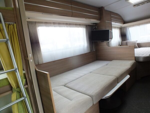 ADRIA Adora 613 PK bj.2016, 8 SLAAPPLAATSEN, MOVER, ALDE, DOUCHE, VOORTENT - Afbeelding 12