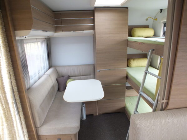 ADRIA Adora 613 PK bj.2016, 8 SLAAPPLAATSEN, MOVER, ALDE, DOUCHE, VOORTENT - Afbeelding 13