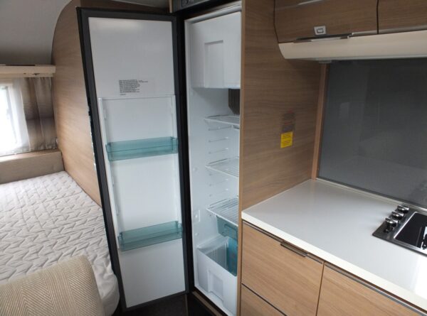 ADRIA Adora 613 PK bj.2016, 8 SLAAPPLAATSEN, MOVER, ALDE, DOUCHE, VOORTENT - Afbeelding 23