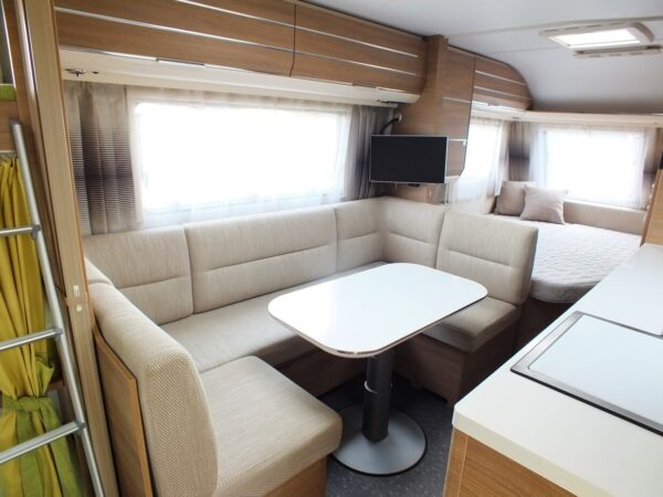 ADRIA Adora 613 PK bj.2016, 8 SLAAPPLAATSEN, MOVER, ALDE, DOUCHE, VOORTENT - Afbeelding 11