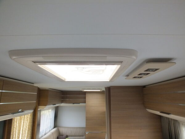 ADRIA Adora 613 PK bj.2016, 8 SLAAPPLAATSEN, MOVER, ALDE, DOUCHE, VOORTENT - Afbeelding 30