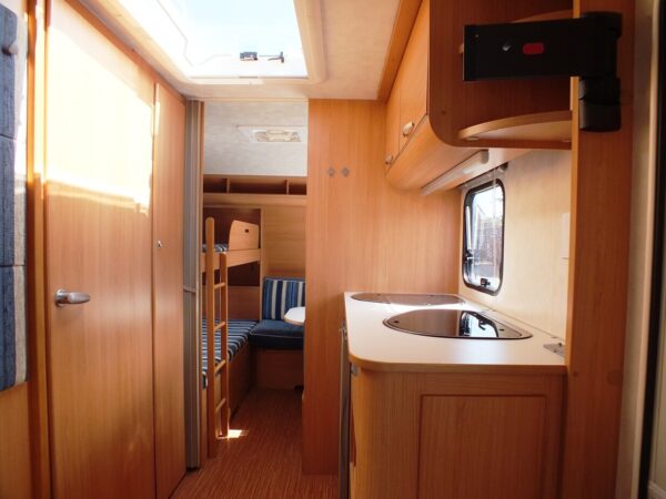 Adria Altea 542 KU bj.2011, 6 persoons met voortent - Afbeelding 9