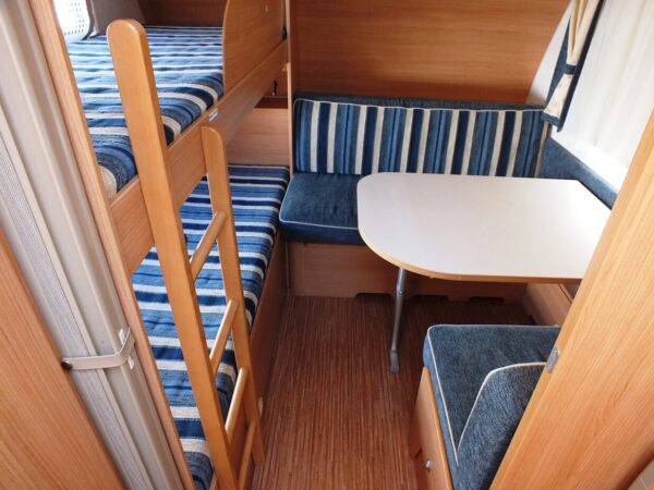 Adria Altea 542 KU bj.2011, 6 persoons met voortent - Afbeelding 11