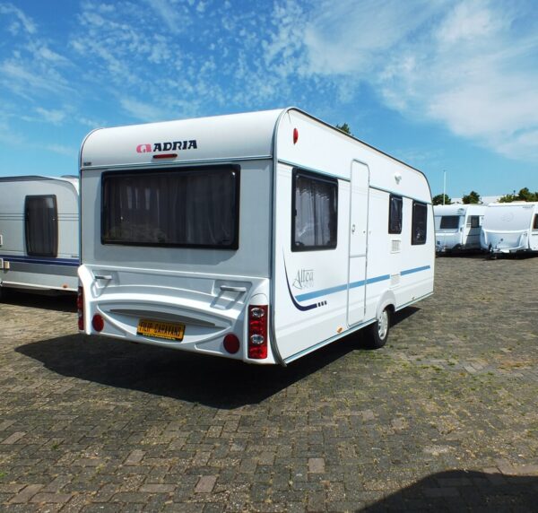 Adria Altea 542 KU bj.2011, 6 persoons met voortent - Afbeelding 6