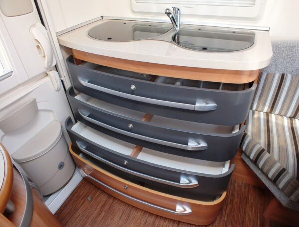 HOBBY De Luxe 400 SFE bj.2011, TOP STAAT, VOORTENT, LUIFEL - Afbeelding 16