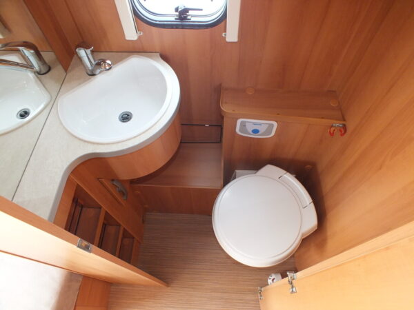 HYMER ERIBA Nova Light 470 bj.2014, TOP STAAT, met MOVER - Afbeelding 19