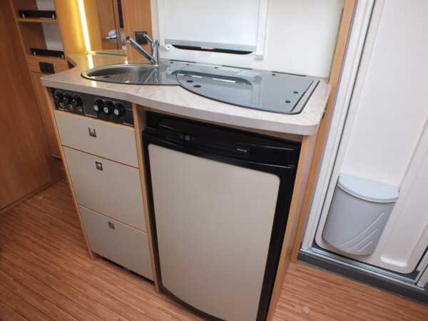 DETHLEFFS Camper 390 FS bj.2015, MOVER, SATELLIET, VOORTENT - Afbeelding 14