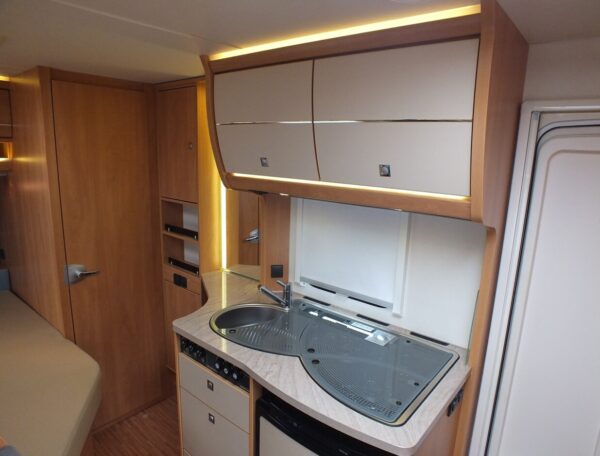 DETHLEFFS Camper 390 FS bj.2015, MOVER, SATELLIET, VOORTENT - Afbeelding 13