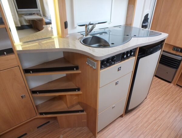 DETHLEFFS Camper 390 FS bj.2015, MOVER, SATELLIET, VOORTENT - Afbeelding 18