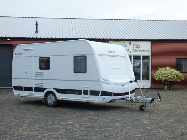 DETHLEFFS Camper 390 FS bj.2015, MOVER, SATELLIET, VOORTENT