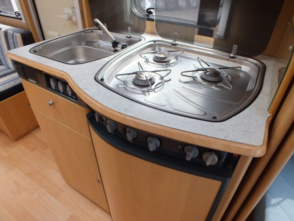 DETHLEFFS Camper 450 bj.2002, VOORTENT, LUIFEL, 2 x UITBOUW - Afbeelding 18