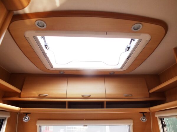 DETHLEFFS Camper 450 bj.2002, VOORTENT, LUIFEL, 2 x UITBOUW - Afbeelding 25